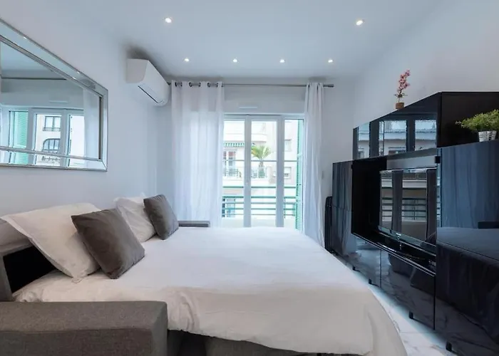 Louis Gallet Centre Juan Les Pins 50m Des Plages Διαμέρισμα Αντίμπ